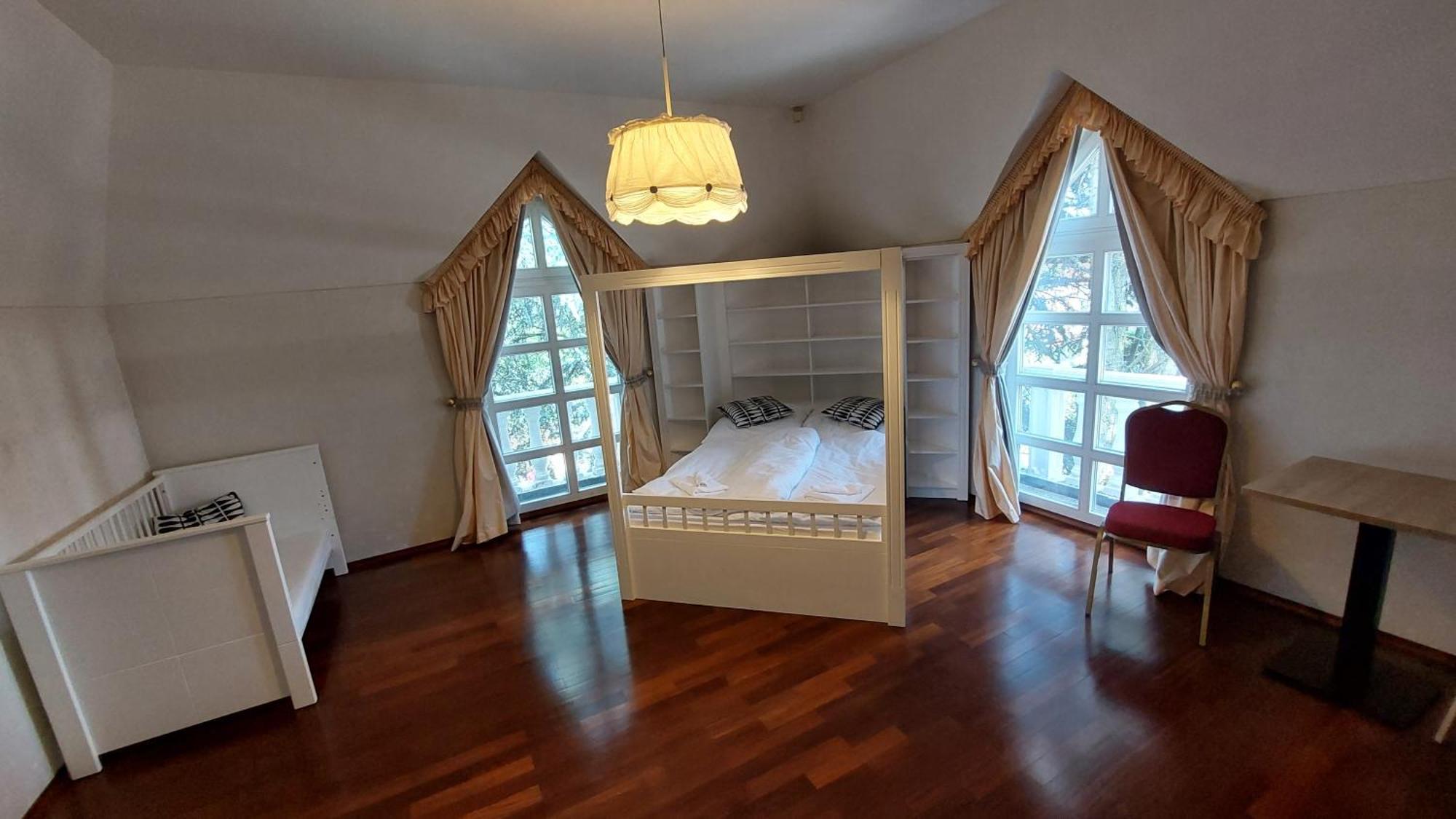 ソンバトヘイCastle Garden ***アパートメント 部屋 写真